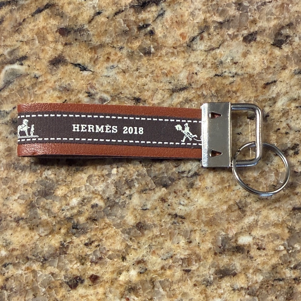 Hermès brown and white ribbon upcycled into key chain.